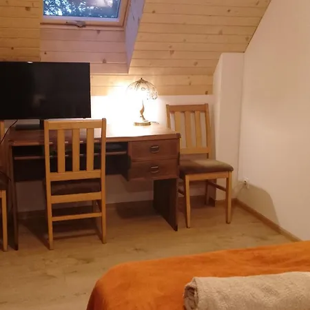 Warmia Forest House - Pod Koronami Drzew 度假居 *